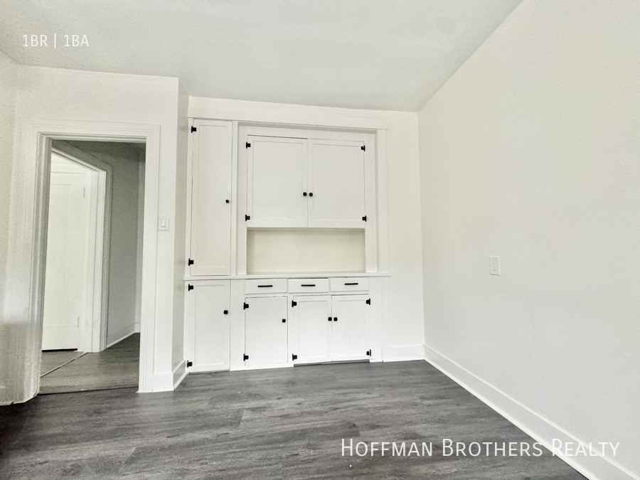 3960 Redwood Ave #3960-1-2 - Photo 5 of 7