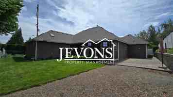 featured image of 6601 Cherry Ridge Ct