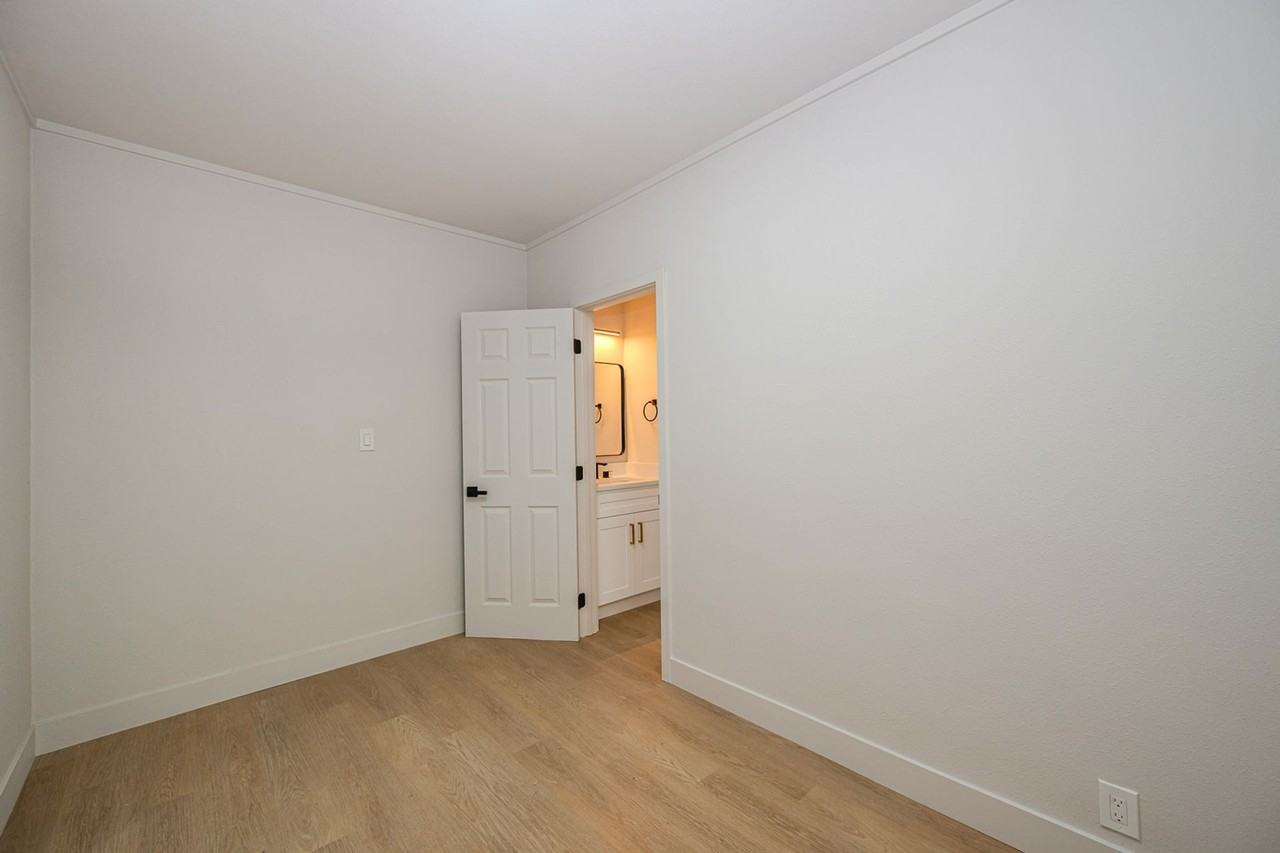 Nordic Peaks Apartments - Photo 4 of 15