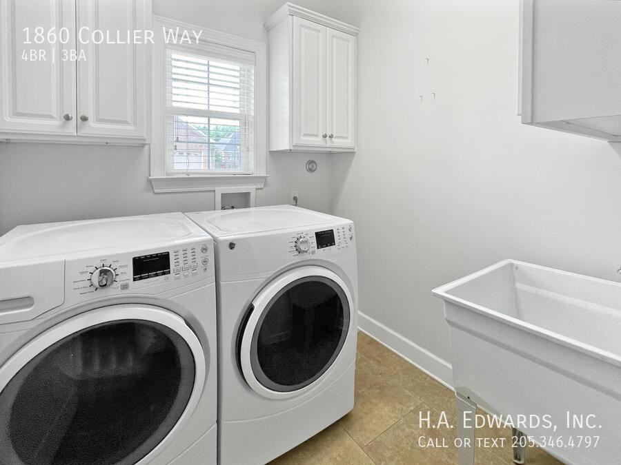 1860 Collier Way - Photo 4 of 20