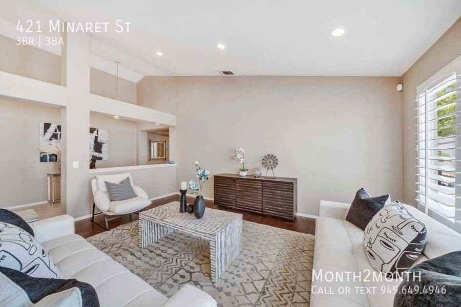 421 Minaret St - Photo 6 of 50