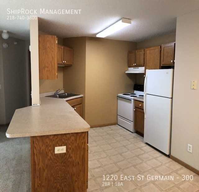 1220 E Saint Germain St #300 - Photo 7 of 9
