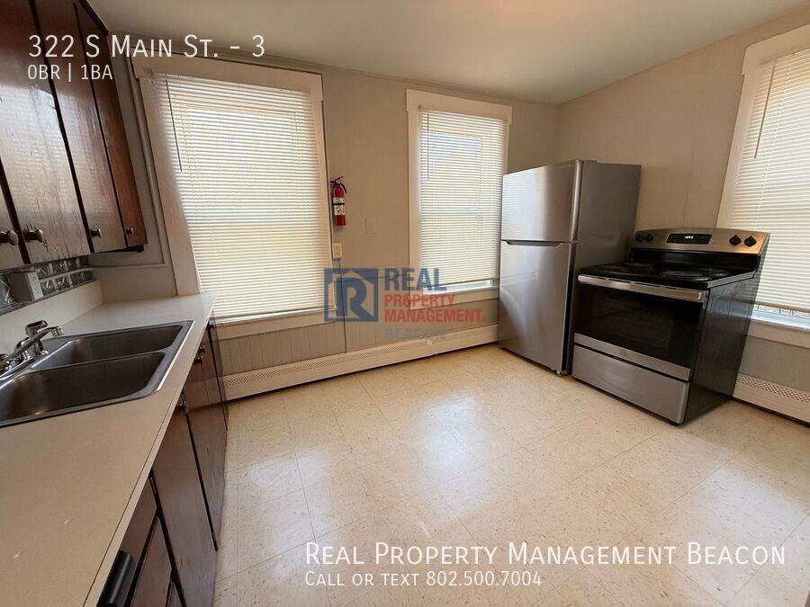 322 S Main St #3 - Photo 4 of 7