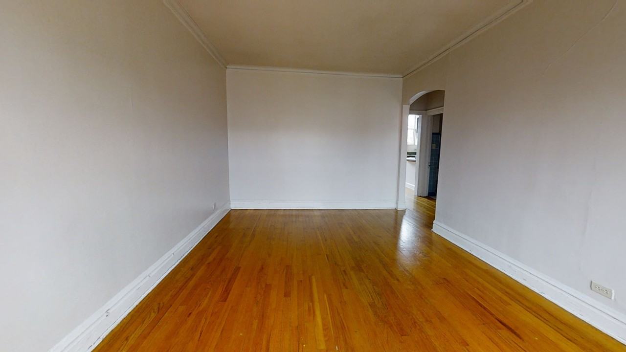 822 Reba Pl #2N - Photo 4 of 16