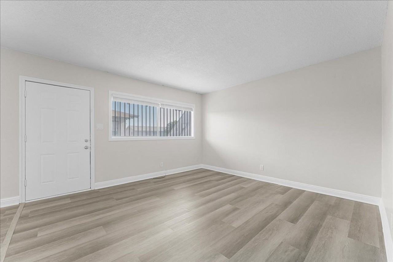 16935 S Vermont Ave #10 - Photo 2 of 10