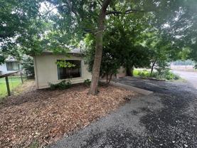2050 Laburnum Ave - Photo 1 of 1