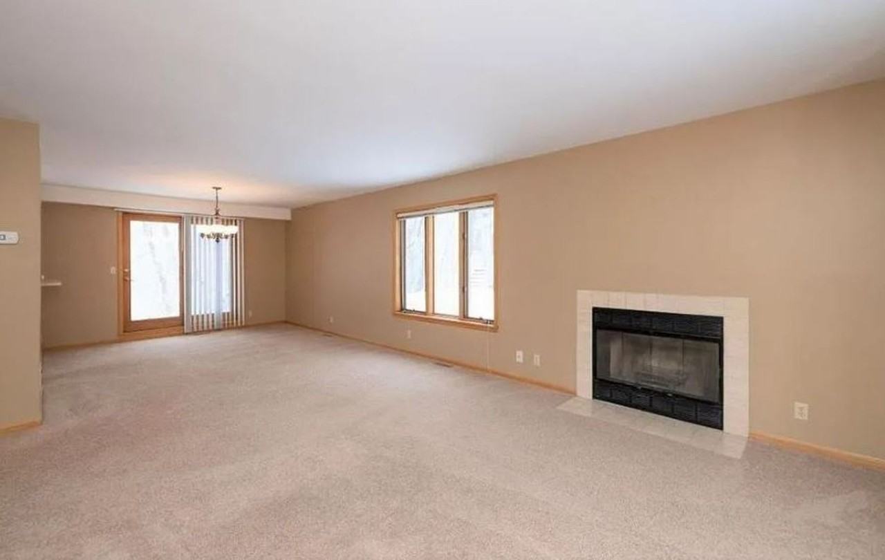 4944 Bayswater Rd - Photo 7 of 15