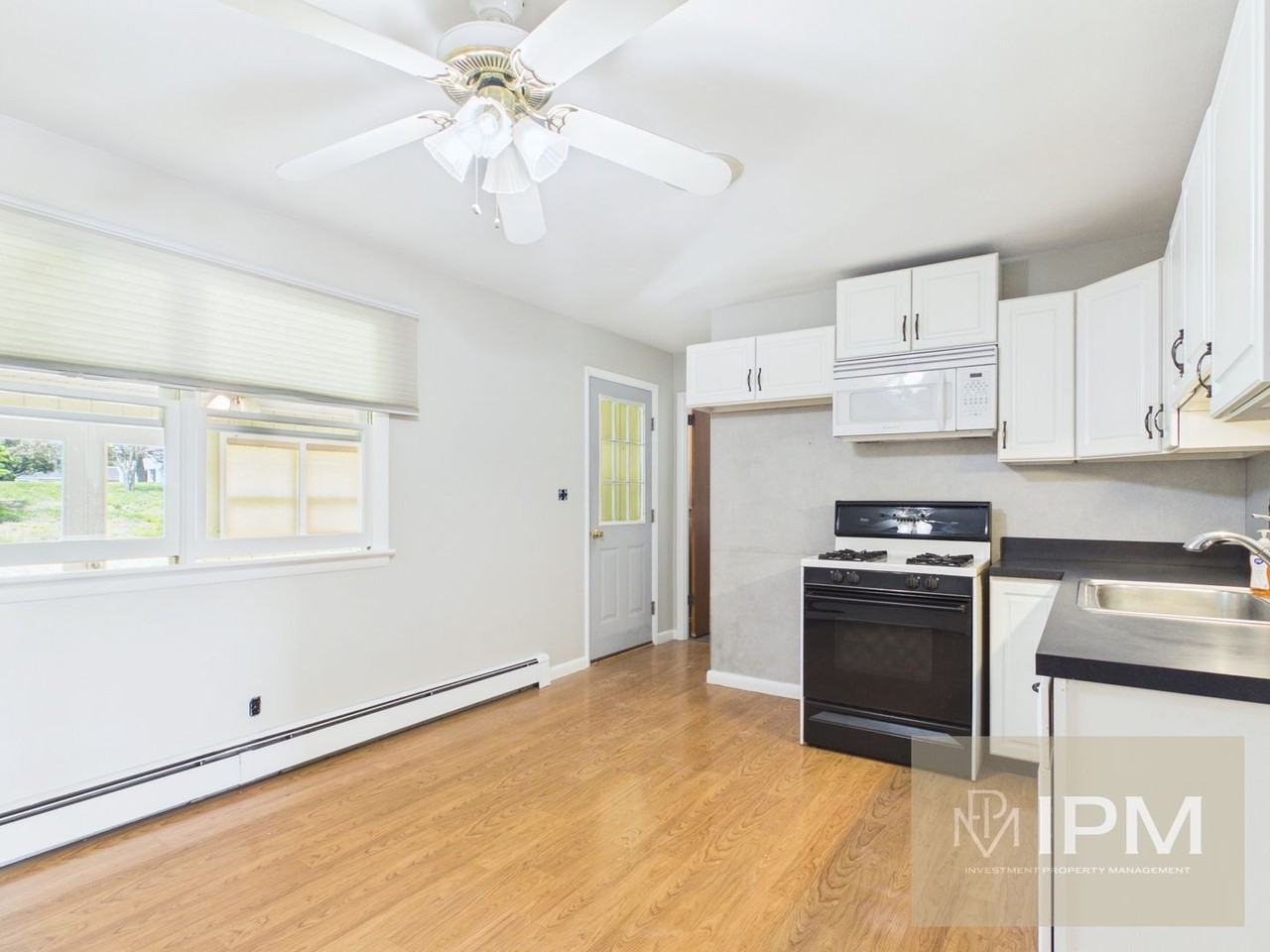 2619 Emig Mill Rd - Photo 3 of 19