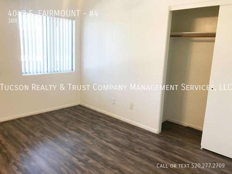 4042 E Fairmount St #4 - Photo 5 of 19