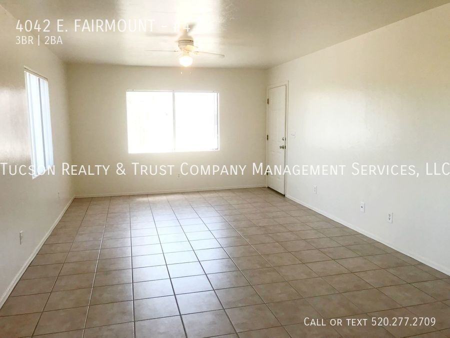 4042 E Fairmount St #4 - Photo 6 of 19