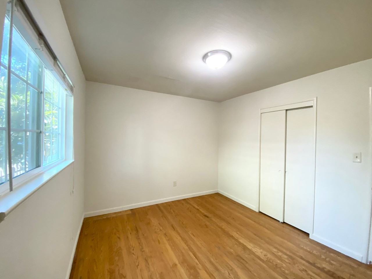 2328 7th Street - Photo 3 of 13