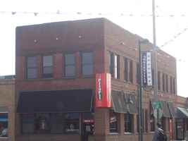 featured image of 620 N 12th St
