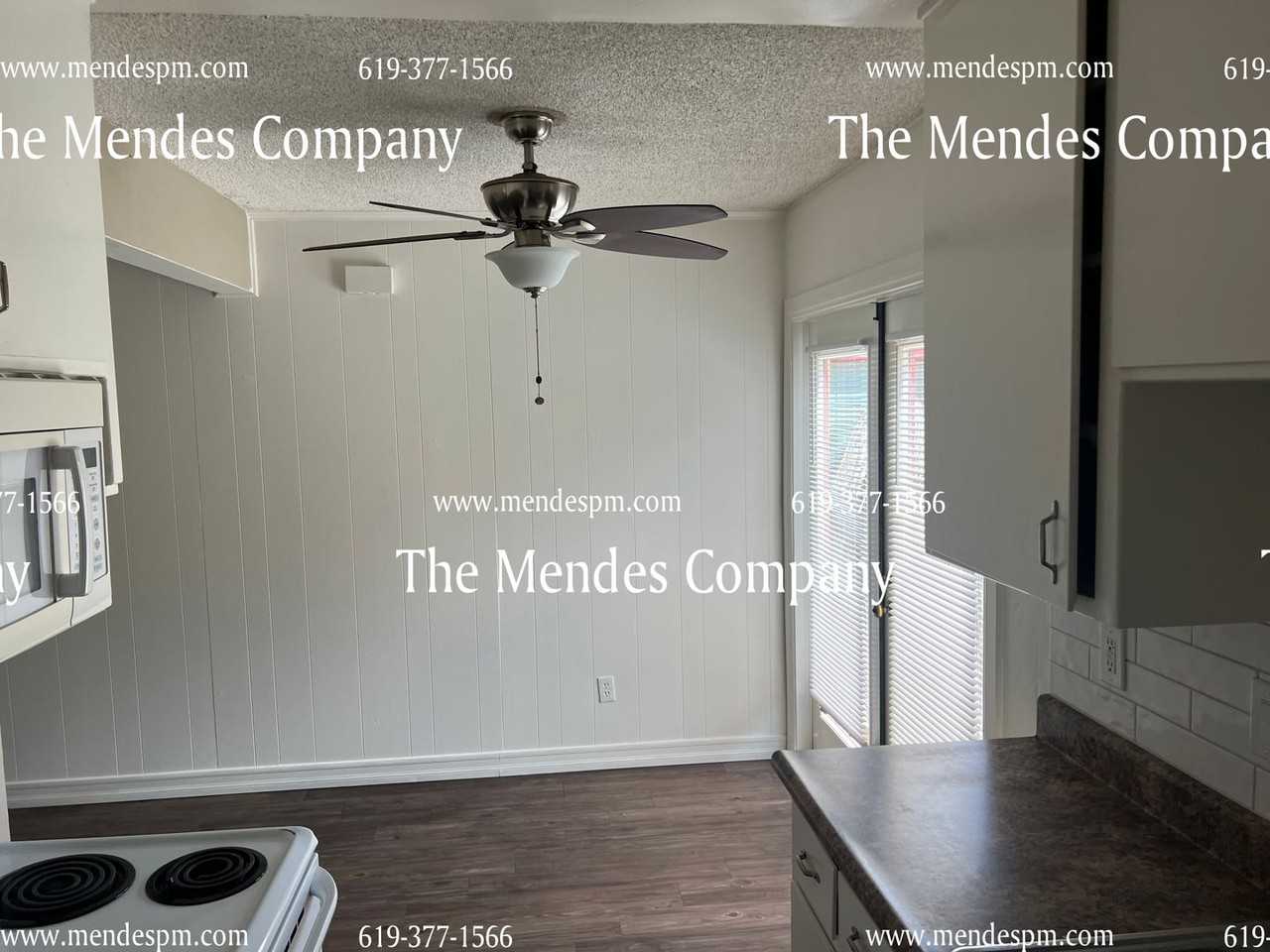 2545 Columbia St #6 - Photo 6 of 14