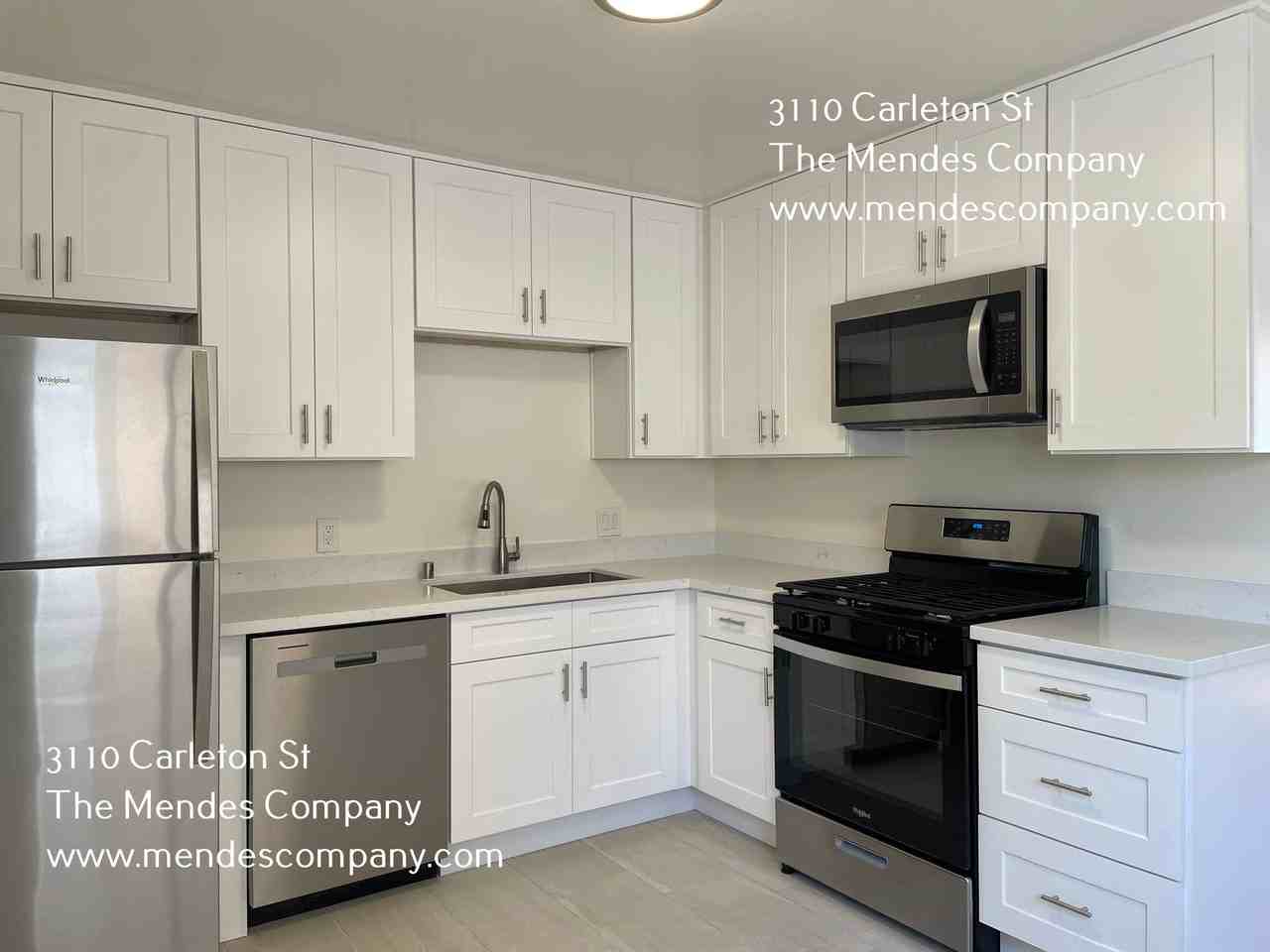3110 Carleton St - Photo 5 of 10