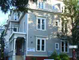 featured image of 387 Angell St