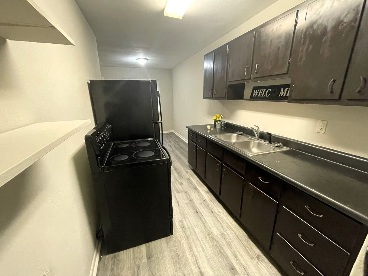 30 Harper Ave - Photo 3 of 12