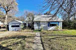 featured image of 420 S Duff St