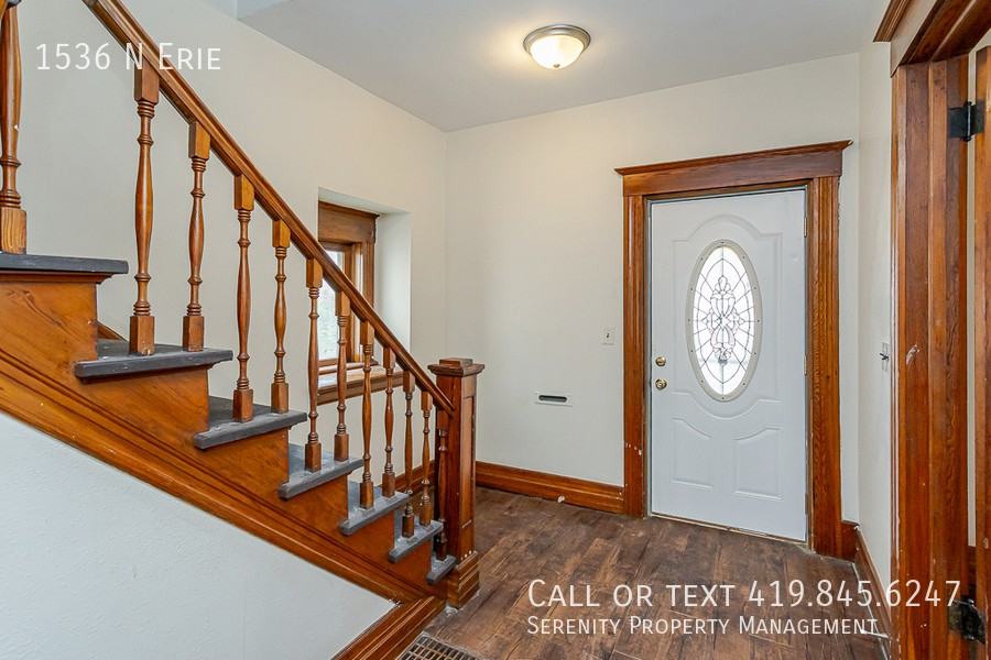 1536 N Erie St - Photo 2 of 17