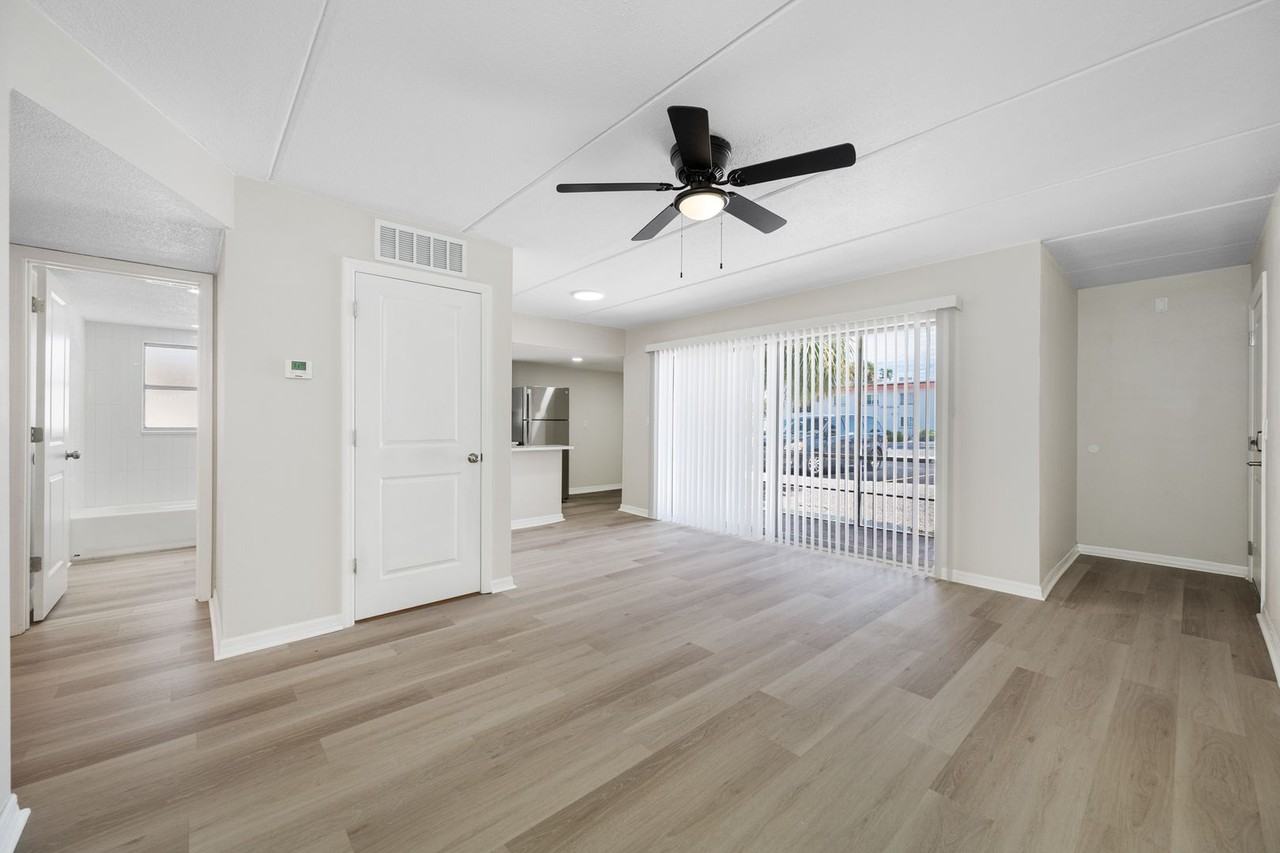 Sand Dune Apartments on St Pete Beach - Photo 2 of 32
