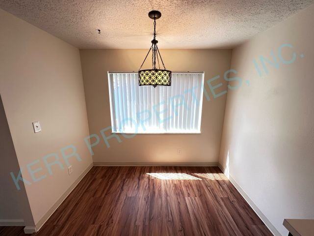 6498 Lowry Dr #5 - Photo 7 of 16