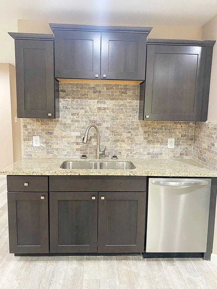 65 Jordan Dr - Photo 5 of 15