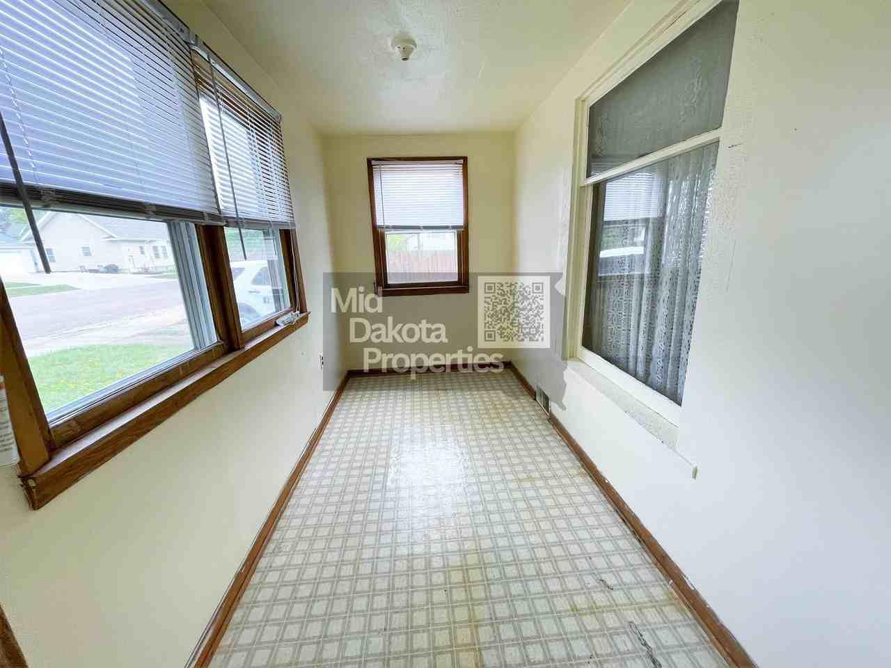 1016 S Duff St - Photo 5 of 22