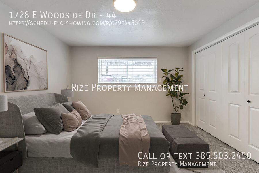 1728 E Woodside Dr #44 - Photo 3 of 19