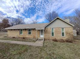 featured image of 2901 W 36th St N