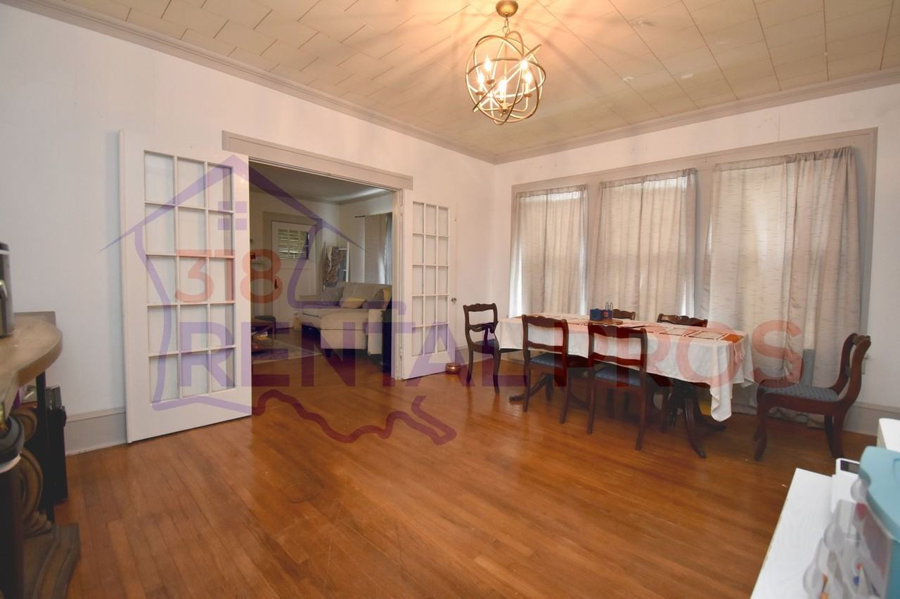 706 W Georgia Ave - Photo 7 of 22