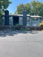 featured image of 838 Bennett Ave