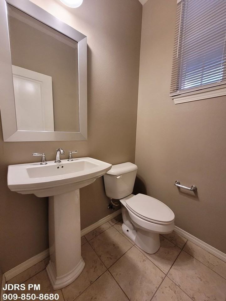 14425 Willamette Ave - Photo 6 of 22
