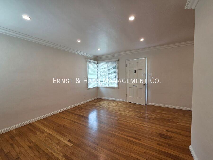 5235 E The Toledo #C - Photo 4 of 11