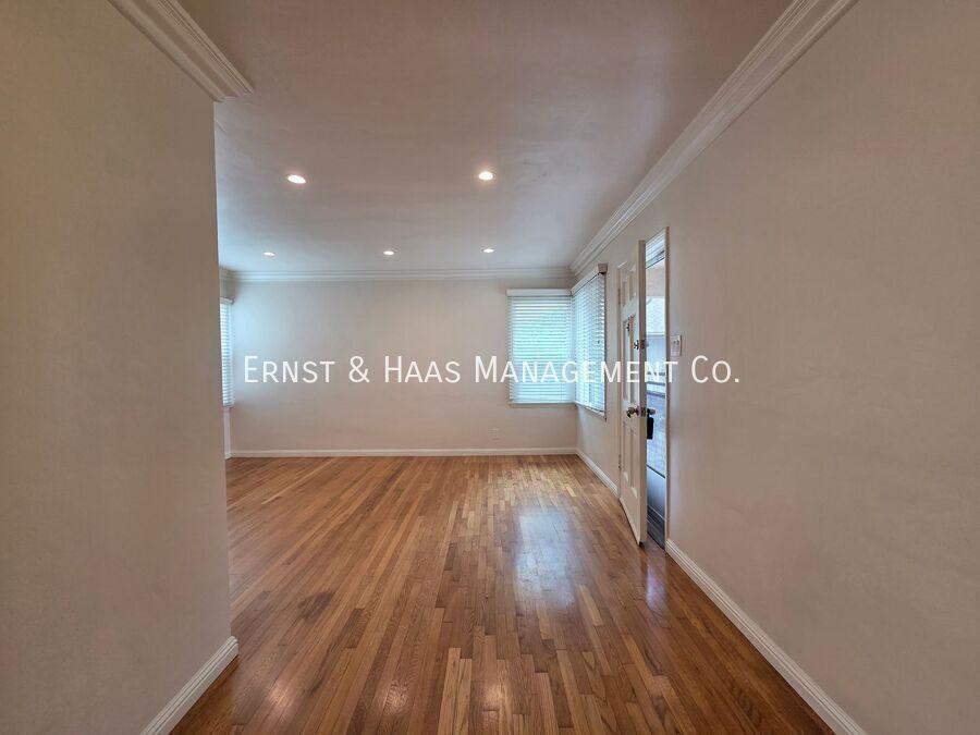 5235 E The Toledo #C - Photo 5 of 11