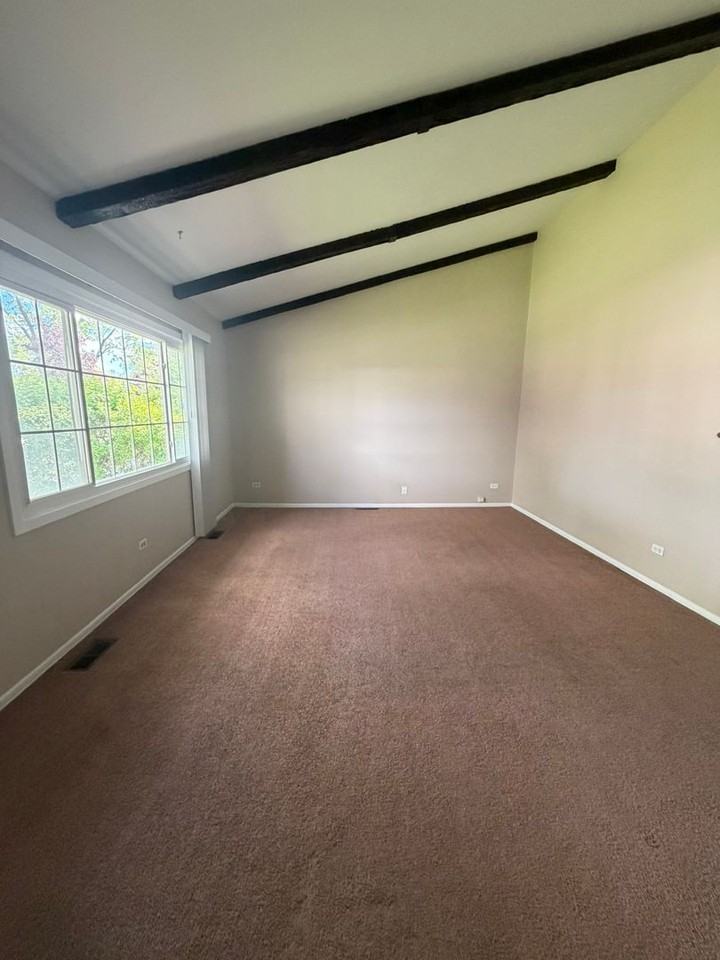 1688 Clifford St - Photo 5 of 26