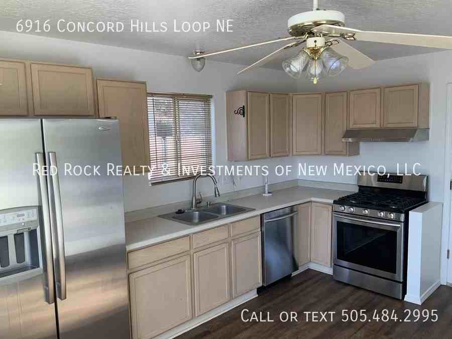 6916 Concord Hills Loop Ne - Photo 5 of 16