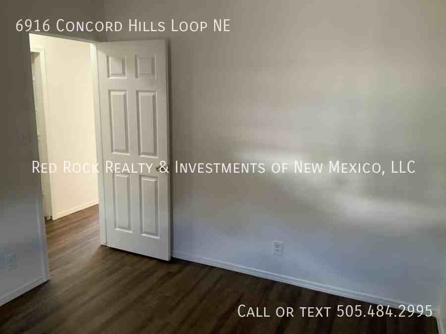 6916 Concord Hills Loop Ne - Photo 7 of 16
