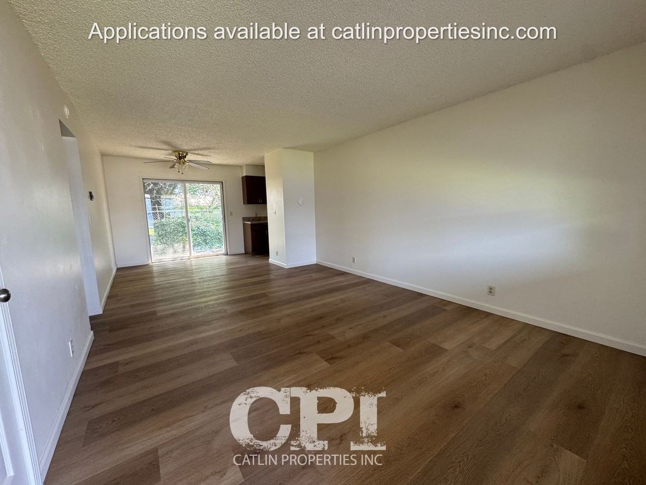 1152 Glenwood St - Photo 3 of 15