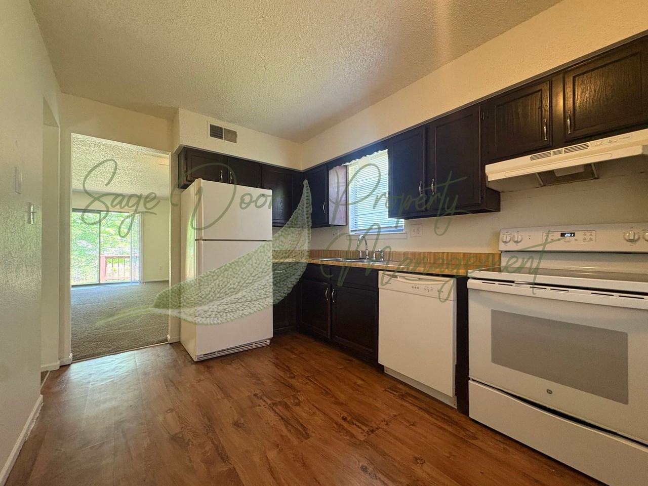 11311 Bales Ave - Photo 5 of 25