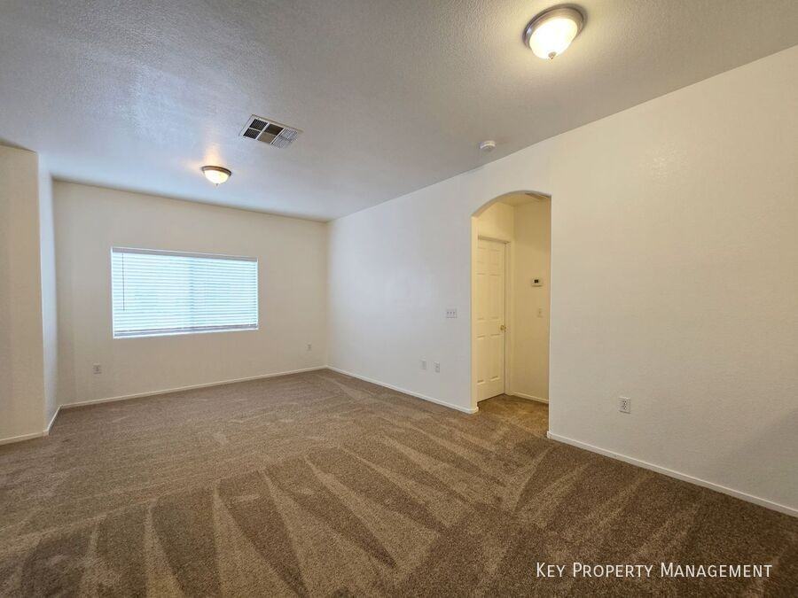 6320 Desert Leaf St #1 - Photo 3 of 22