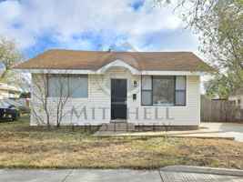 featured image of 1625 S La Salle St