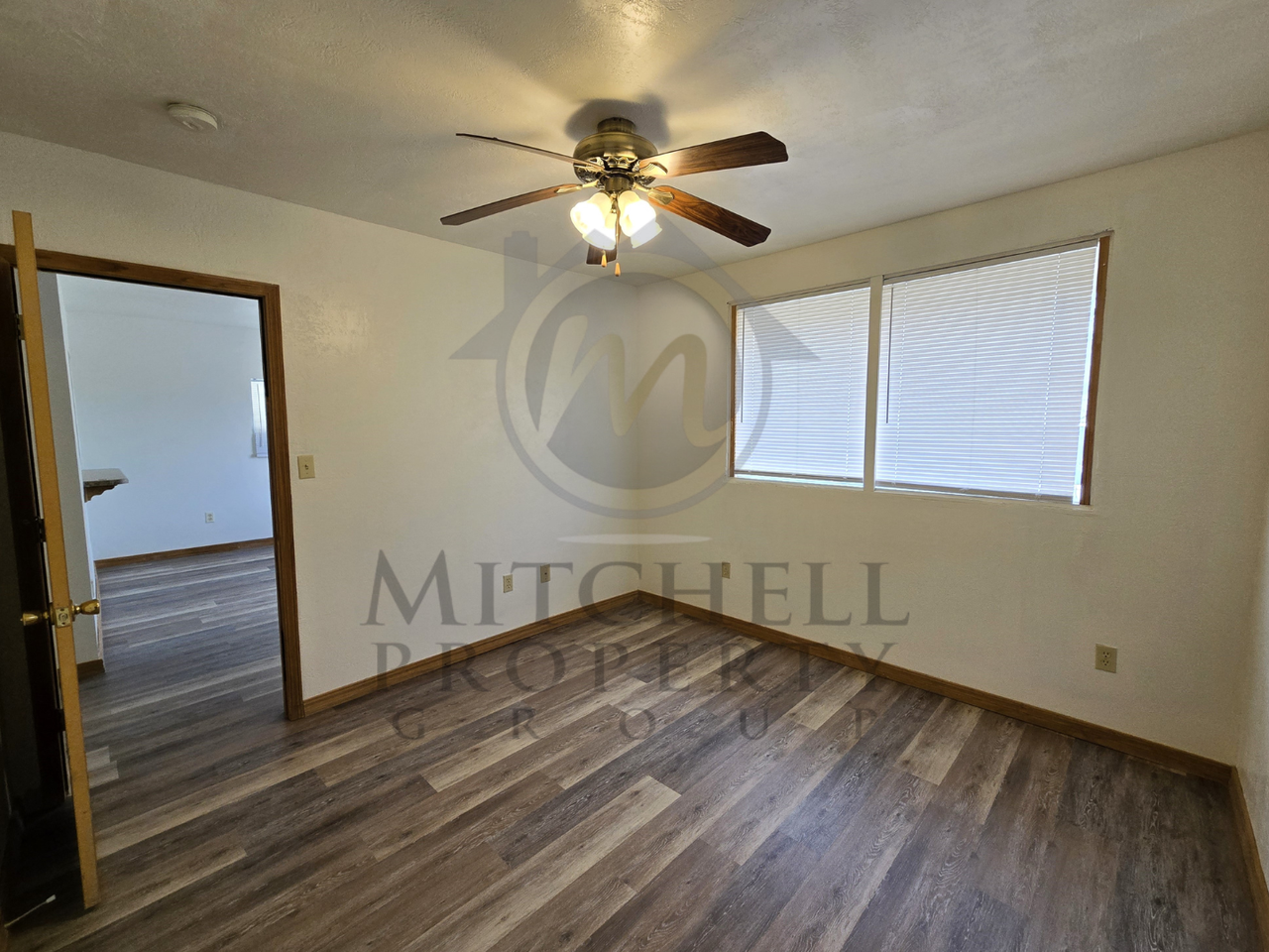 1625 S La Salle St - Photo 7 of 12