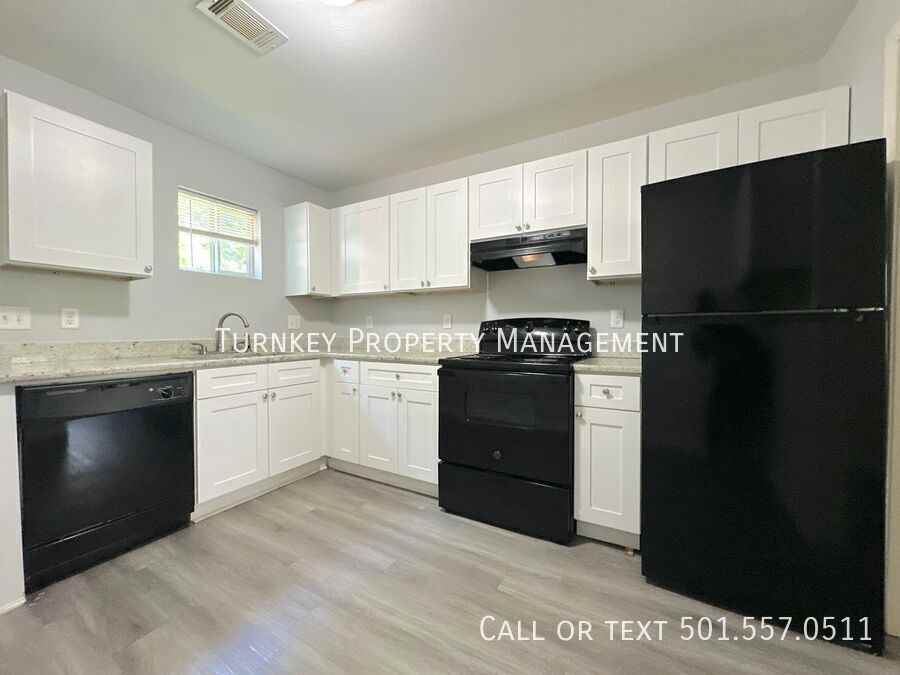 502 Rice St - Photo 2 of 10