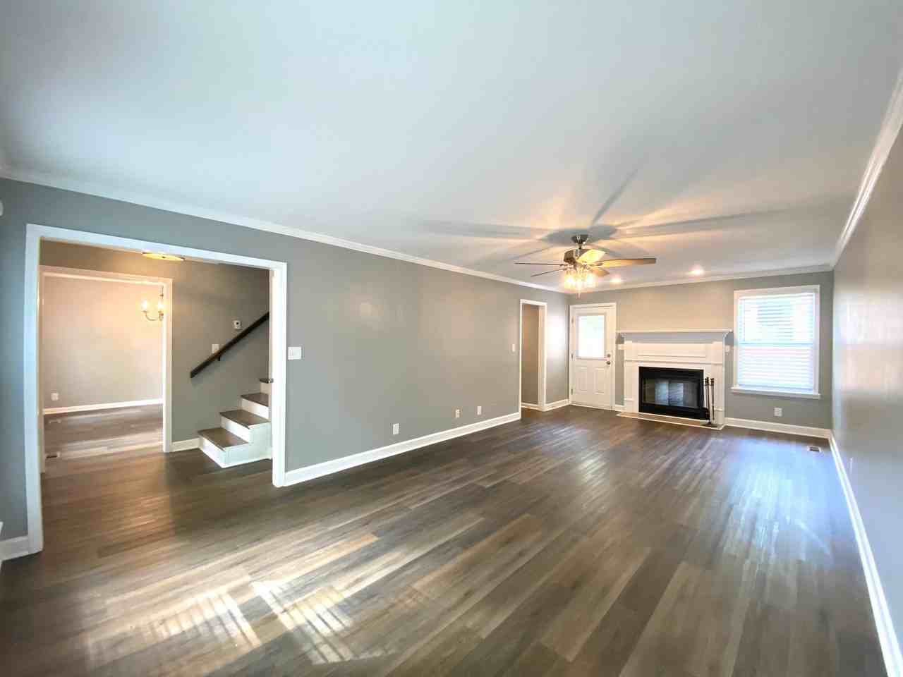 1103 Rosebrook Dr - Photo 7 of 50