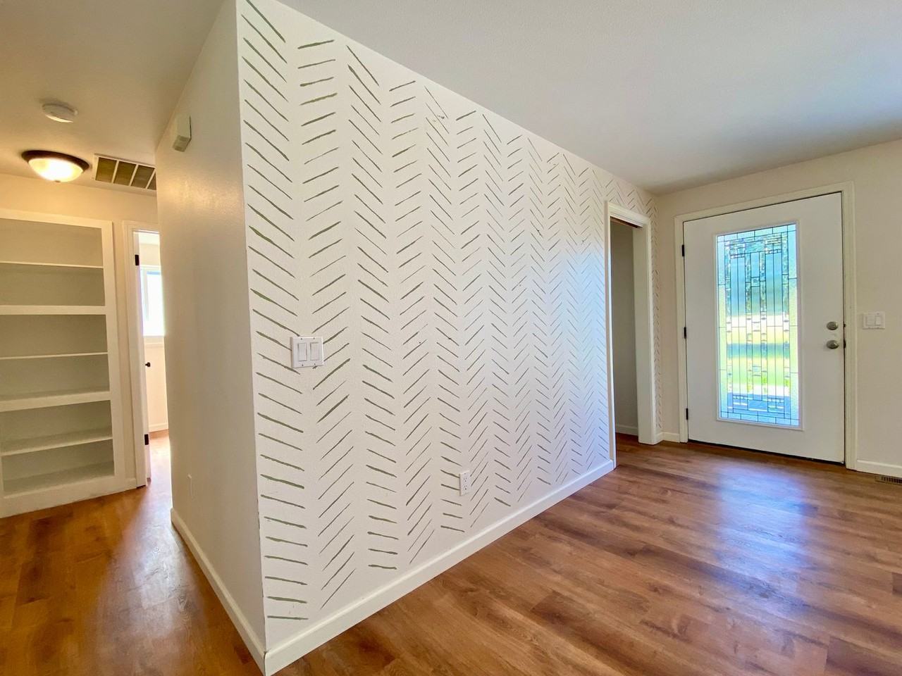 9621 Meadowbrook Rd - Photo 5 of 30