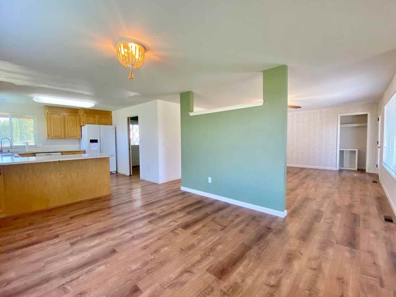 9621 Meadowbrook Rd - Photo 7 of 30