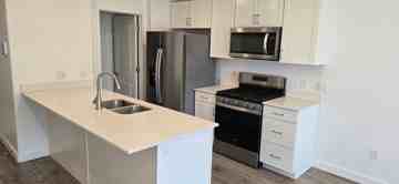 featured image of 1208 W Summit Ridge Pkwy