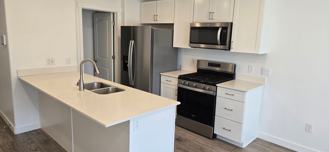 1208 W Summit Ridge Pkwy - Photo 1 of 1