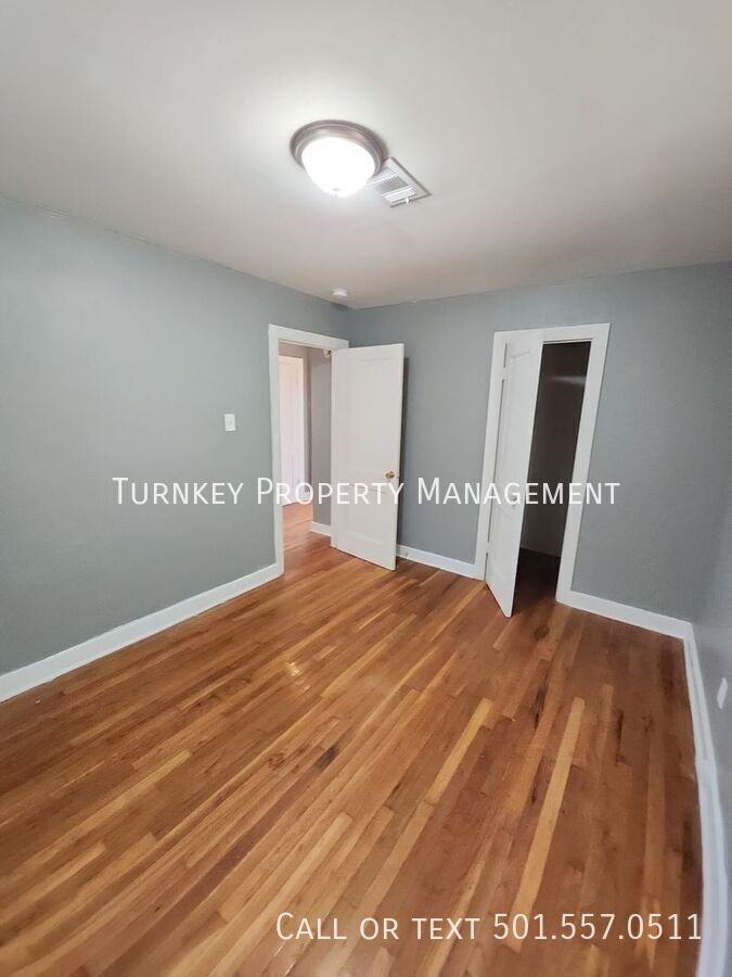 1720 Pinewood Dr - Photo 7 of 11