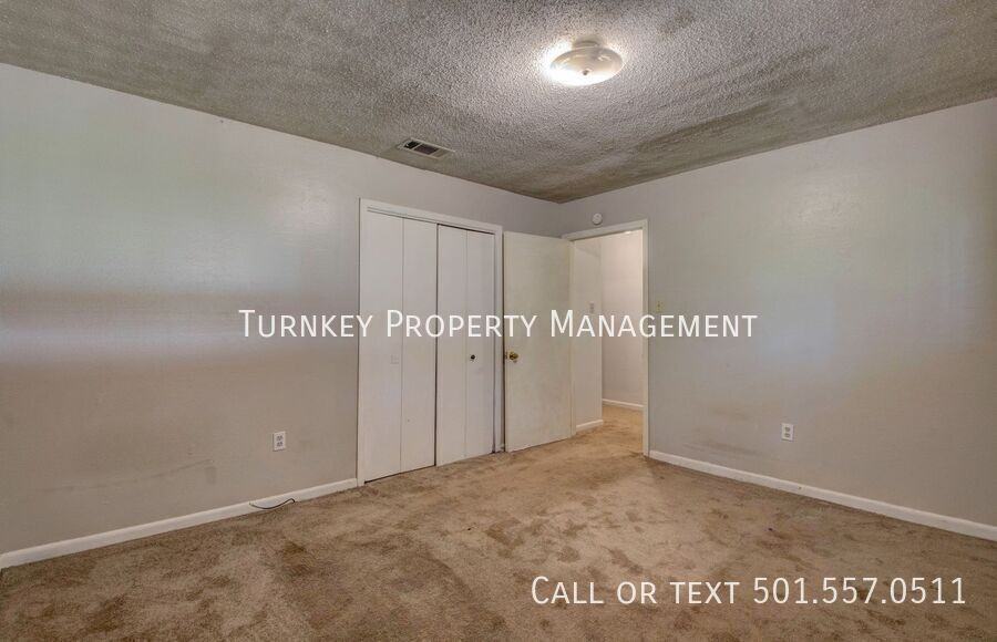 9012 Tanya Dr #B - Photo 5 of 15