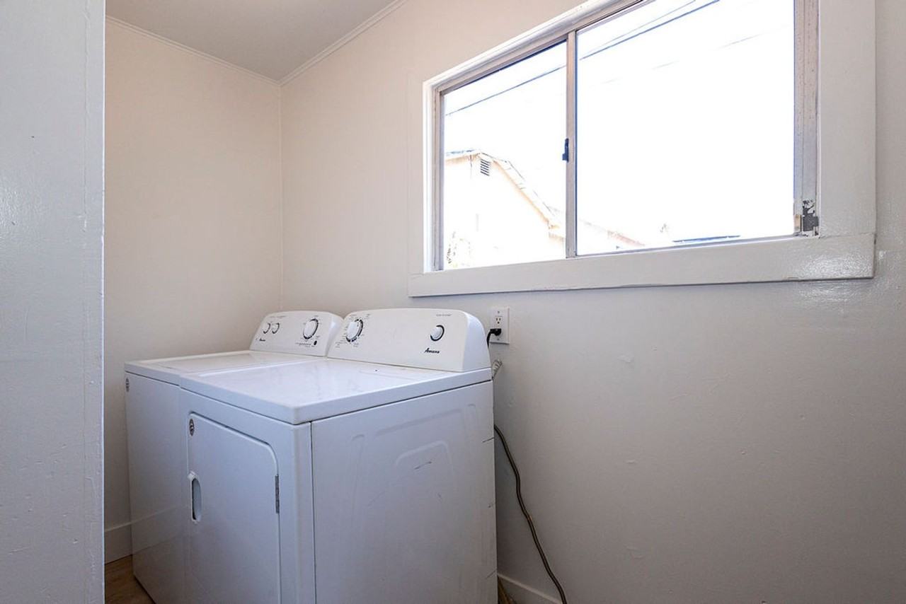 1020 Sentinel Ave - Photo 7 of 25